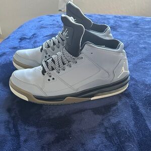 Nike Air Jordan Flight Origin 2 in the "Wolf Grey" color